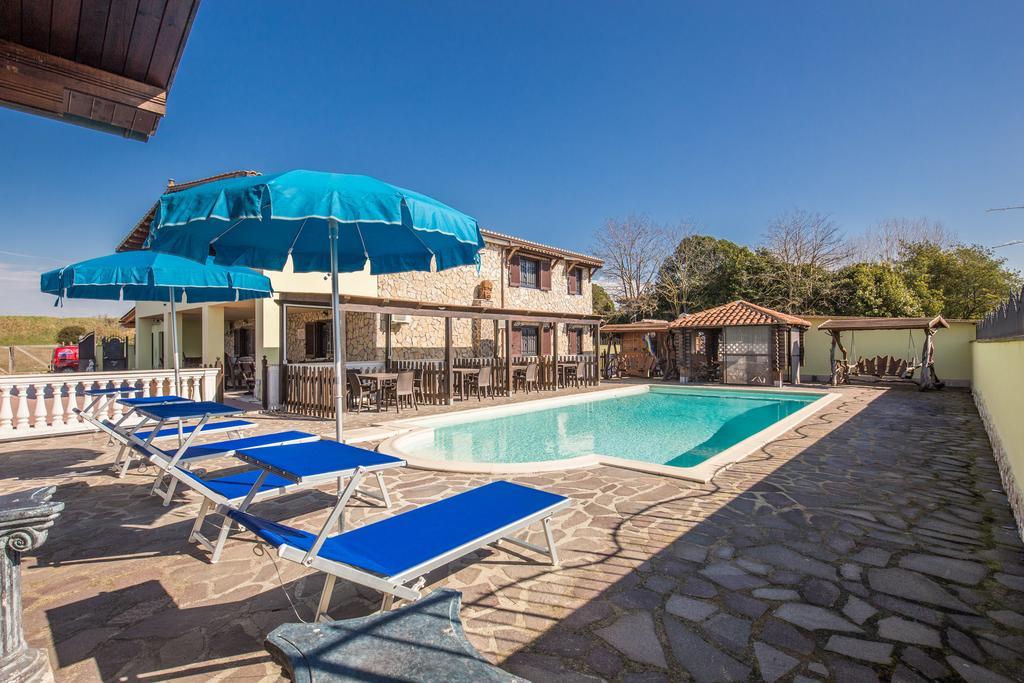 Villa Gengi Ardea Exterior foto